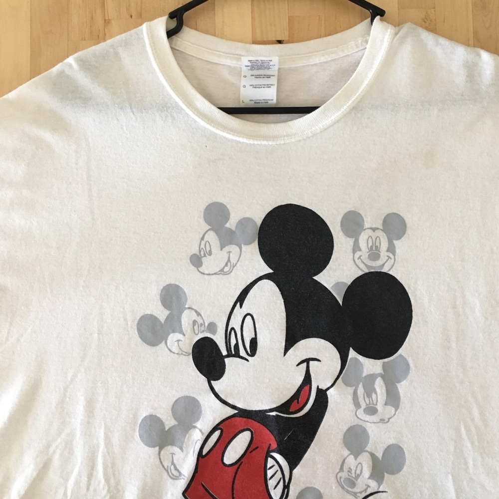 Vintage Mickey Mouse Shirt
