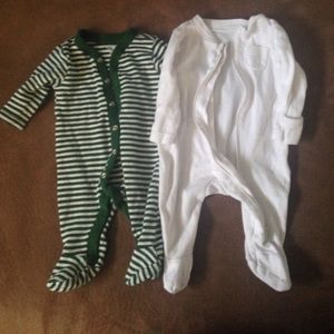 Old navy one piece pajamas 0-3 months