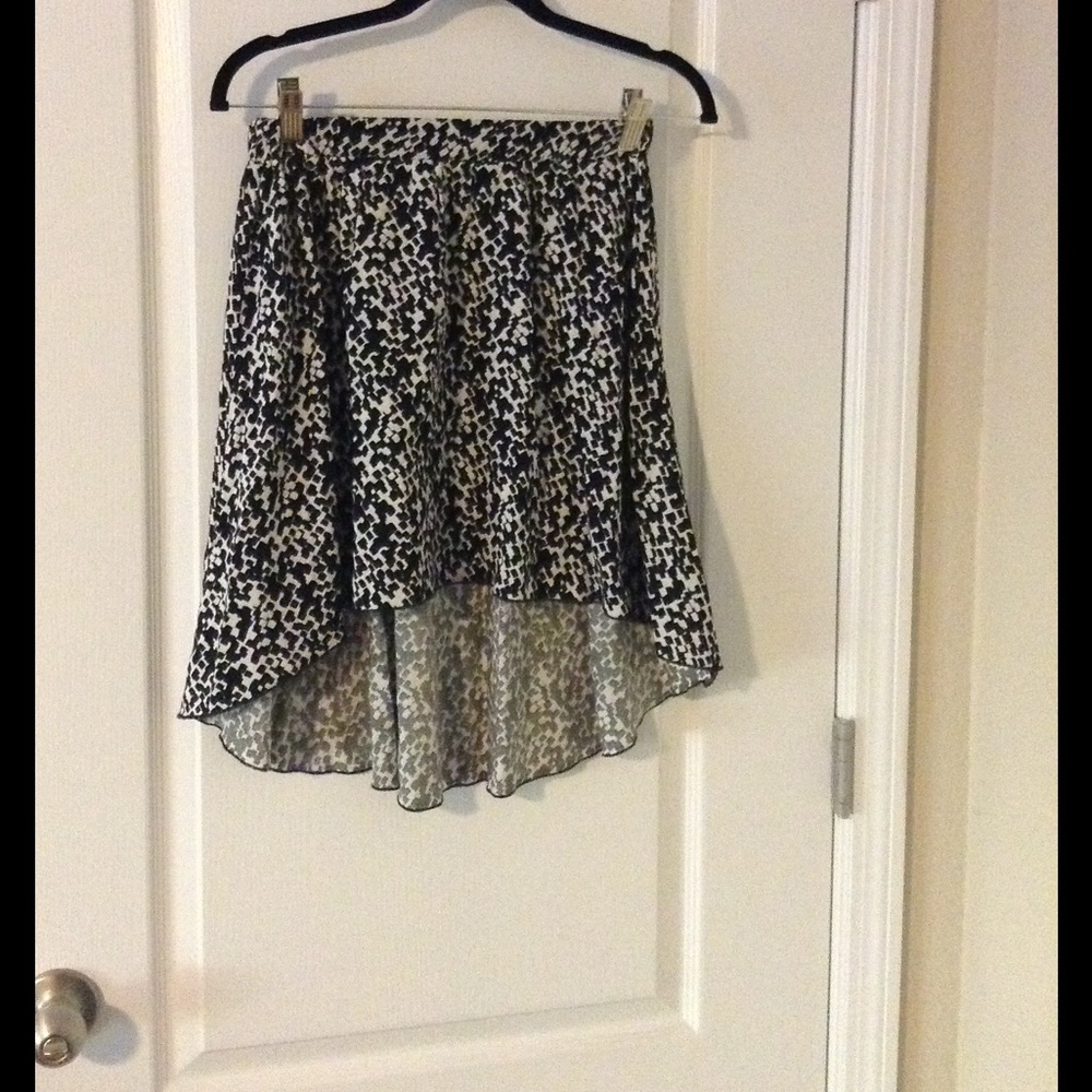 Material Girl Black and White skirt