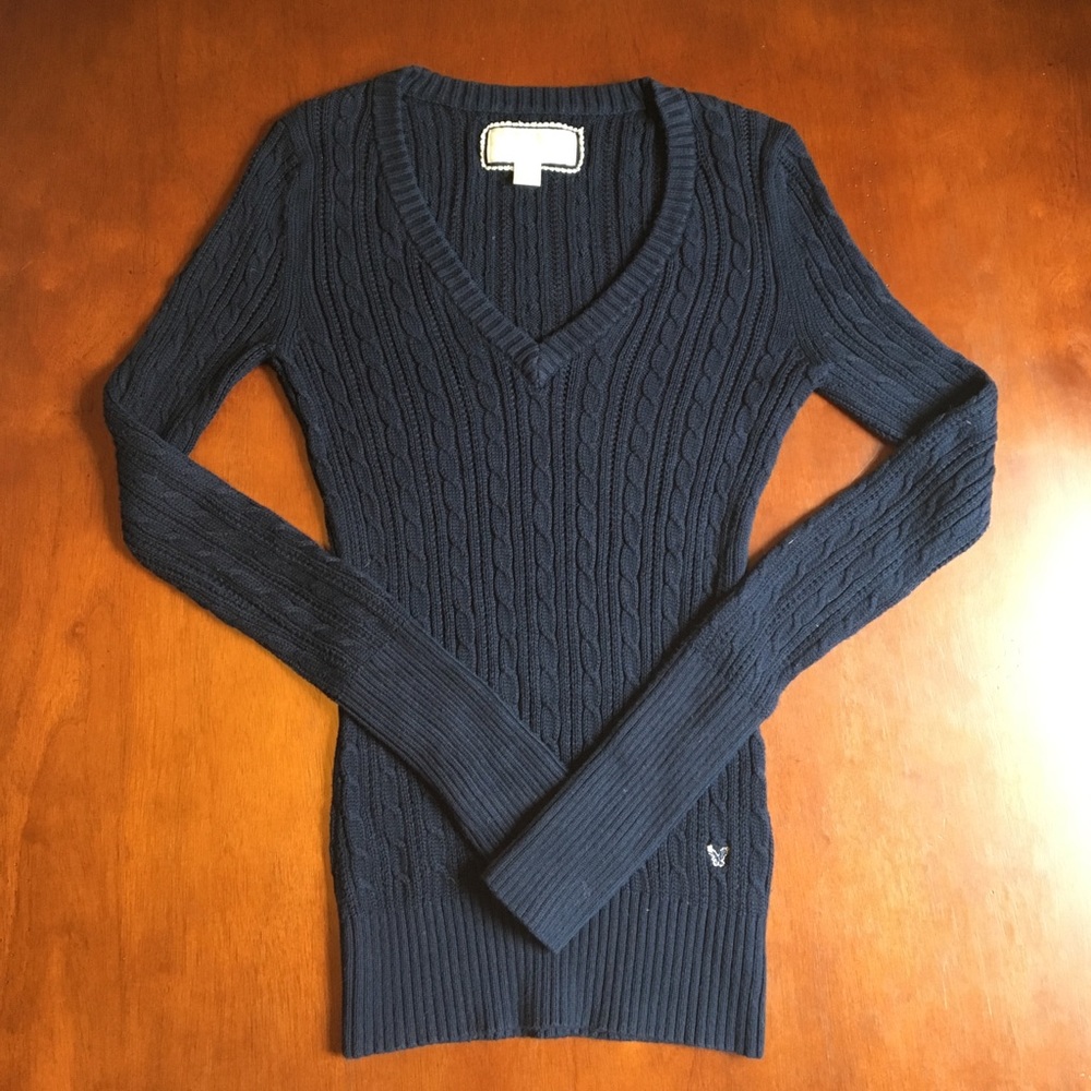 Knot sweater