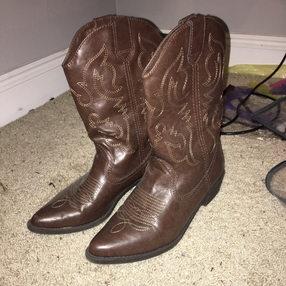 Brown Cowgirl Boots