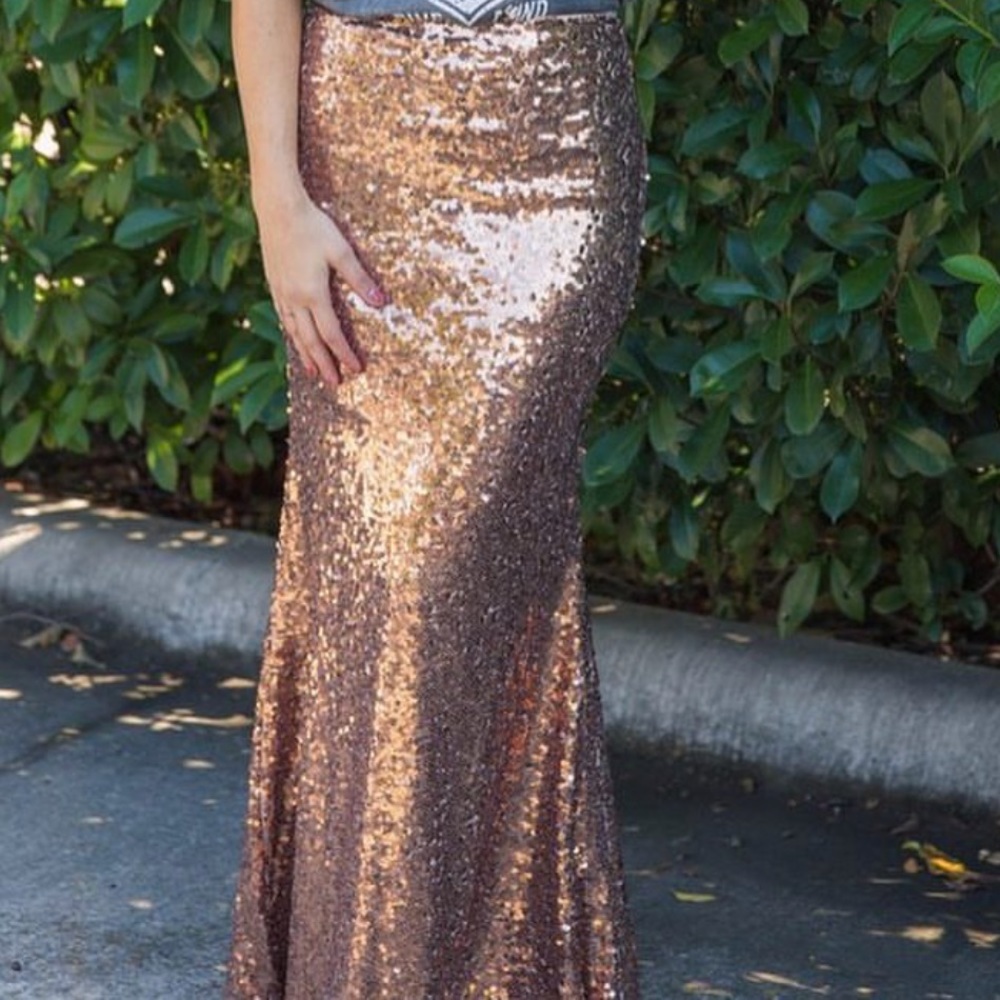 Maxi rose gold skirt