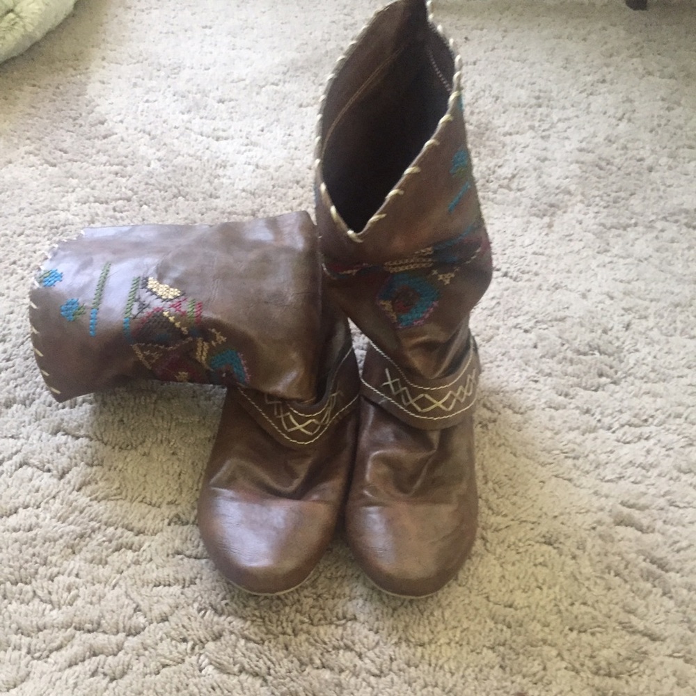 ❣️Tribal boots!❣️