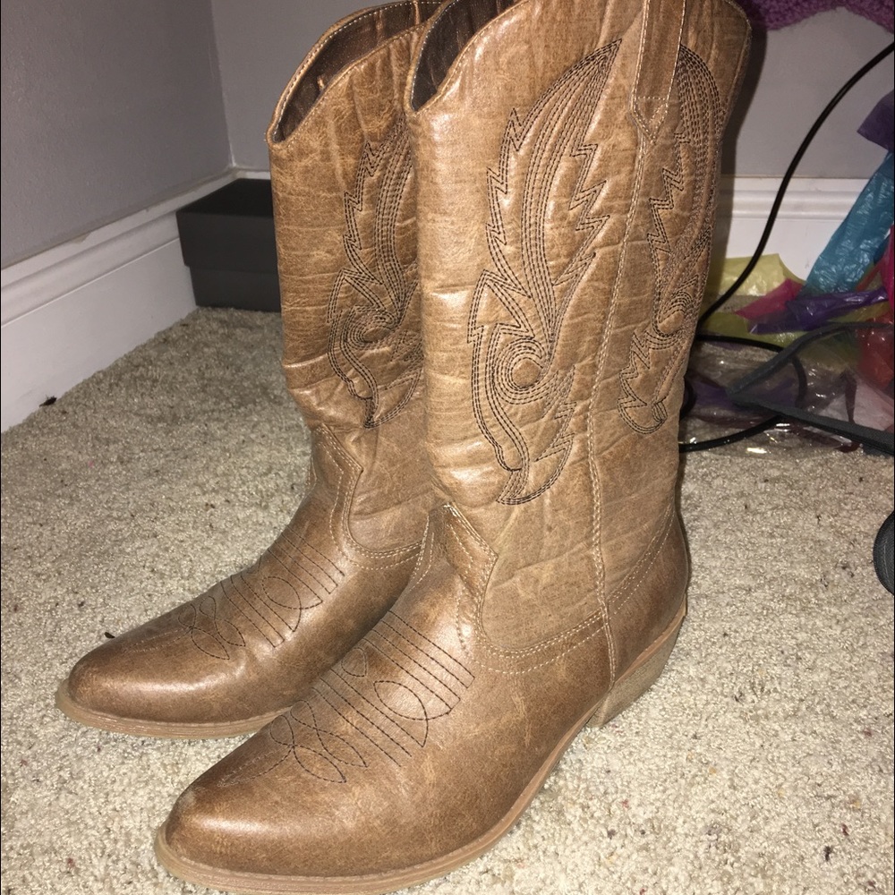Light Brown Cowgirl Boots
