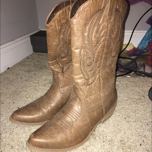 Light Brown Cowgirl Boots