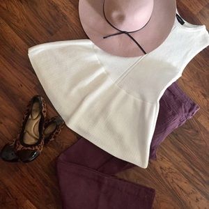 ✖️✖️Indigo Rein Plum colored Skinnies