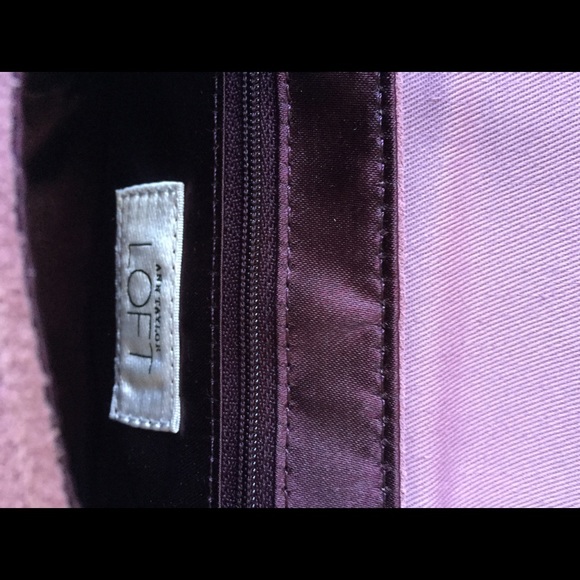 Ann Taylor LOFT Genuine Suede Leather Purse - Picture 3 of 4