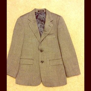 Beautiful boys herringbone jacket by Chaps