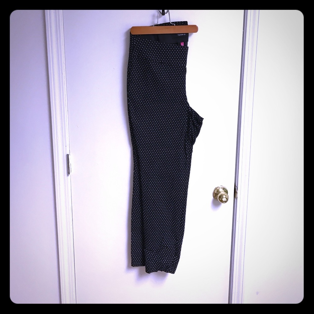 Black and white polka dot pixie pants torrid sz 2