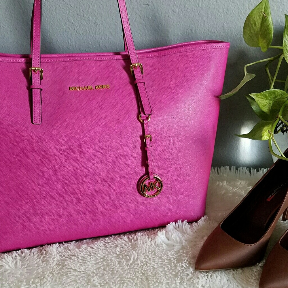 Michael Kors Jets Set Travel Medium