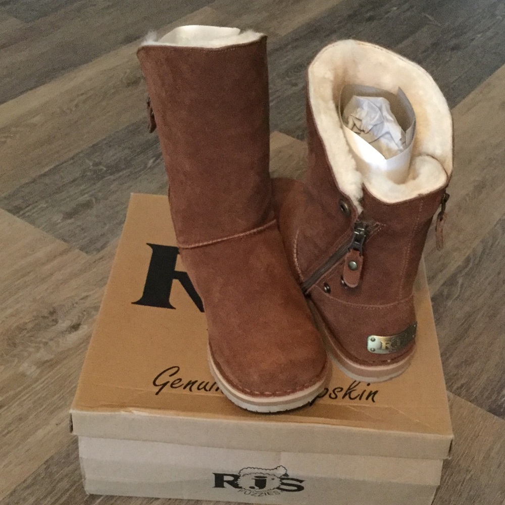 RJ'S Fuzzies women's boots