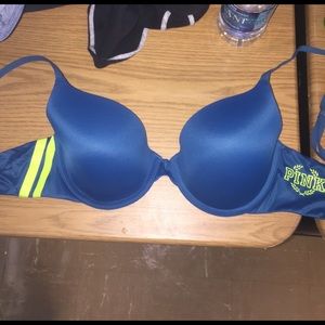 Vs Pink bra