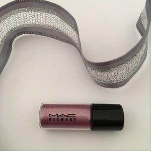 MAC Pinked Mauve pigment mini vial *NEW*