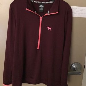 VS pullover