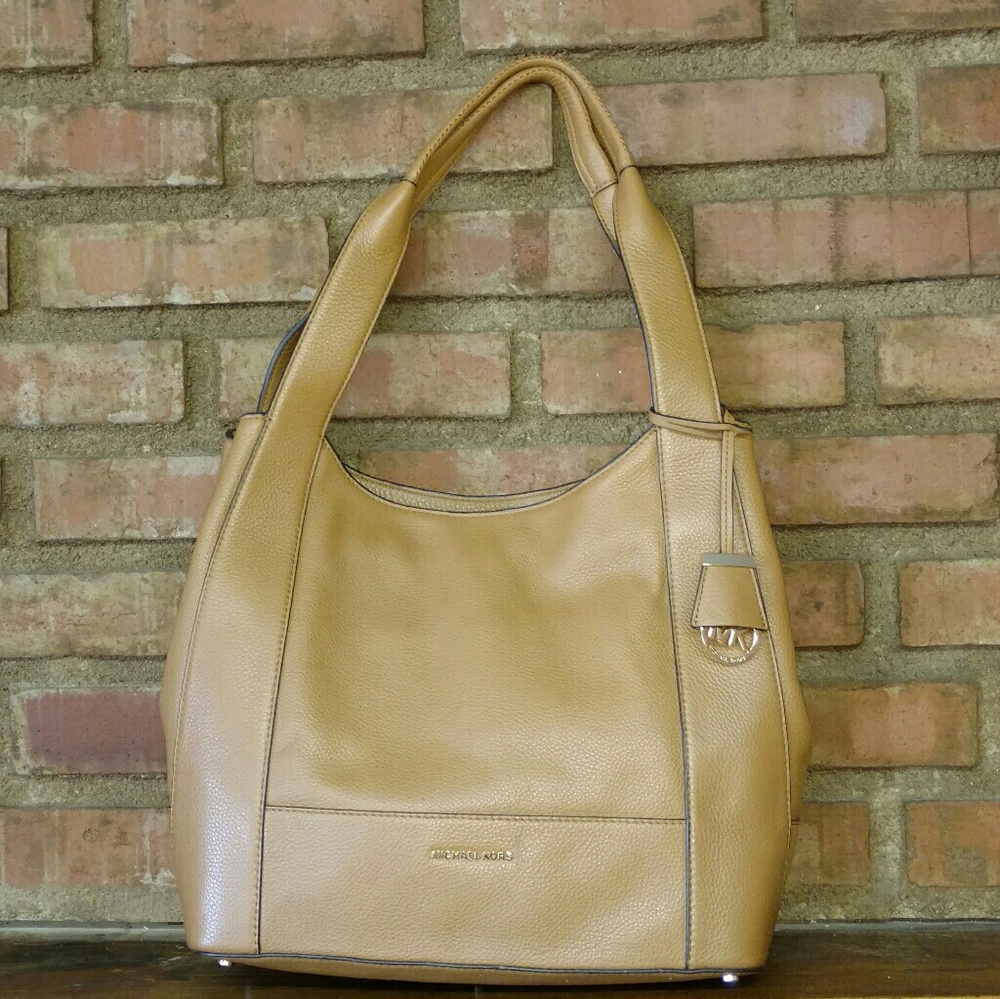 Michael Kors XL Marlon