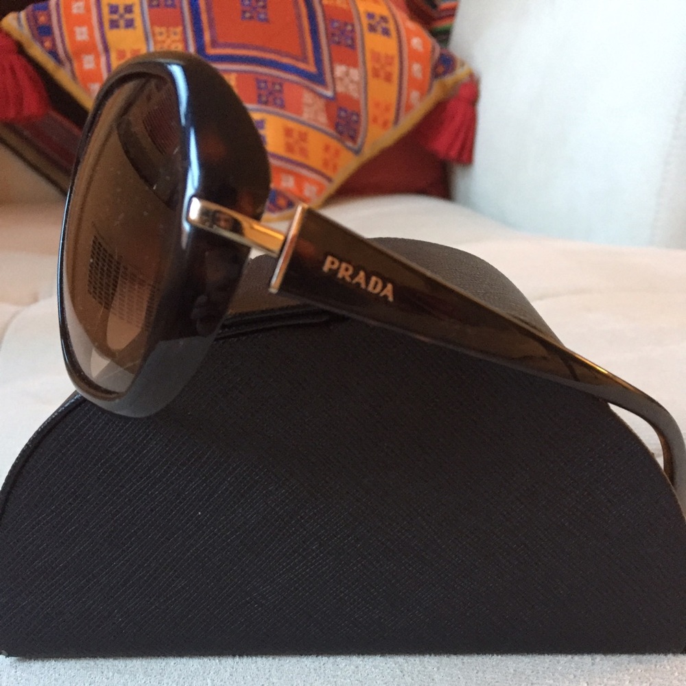 Prada Sunglasses 😎 - Picture 2 of 4