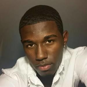 Meet your Posher, Clive