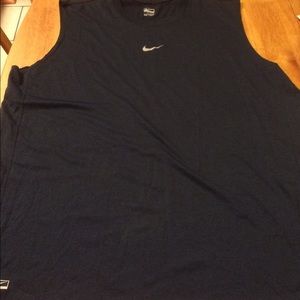 Men's Nike Performance athletic shirt