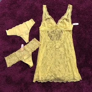 NWT 3 piece yellow Victoria's Secret lingerie