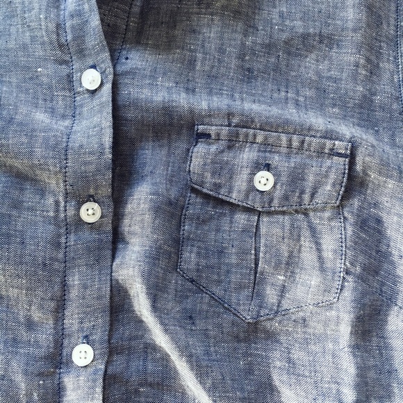 Island Company Tops - MOVING SALE❗️Blue Linen Button Down Shirt Island Company Tops - MOVING SALE❗️Blue Linen Button Down Shirt