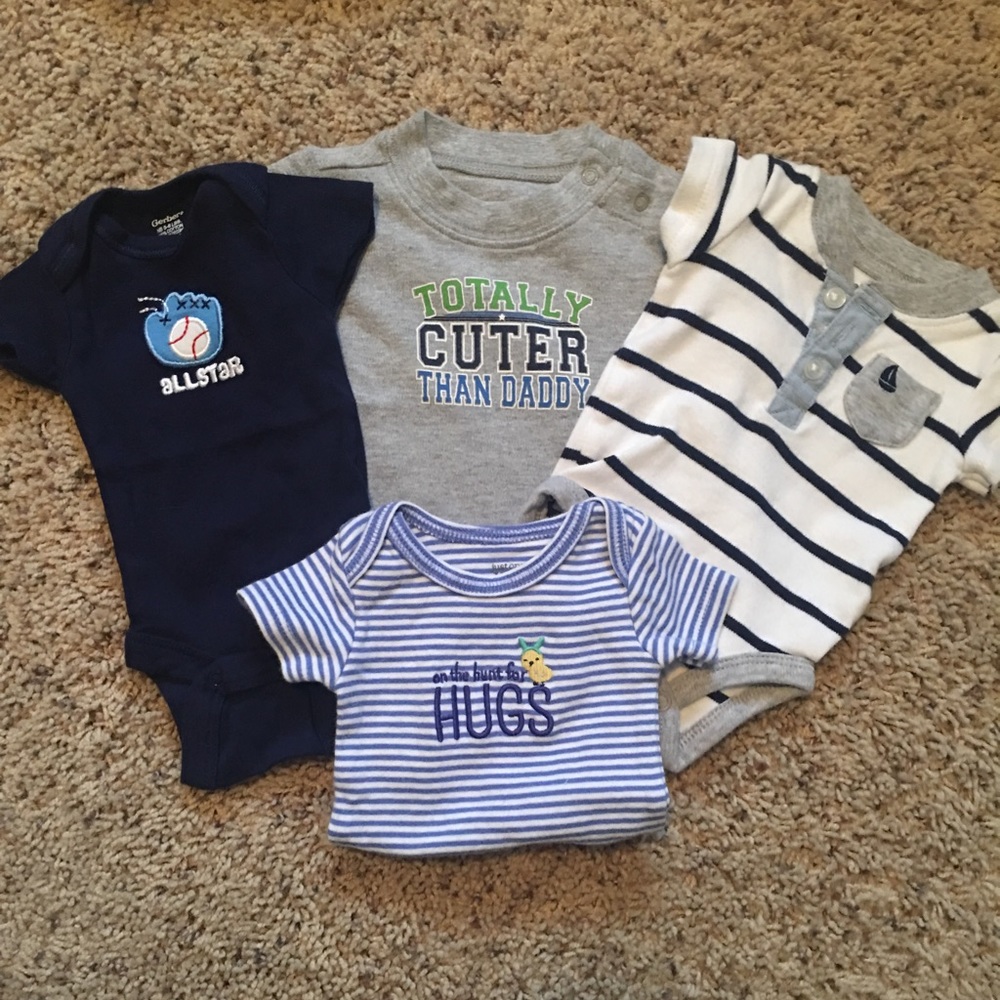 Newborn Onesie Lot