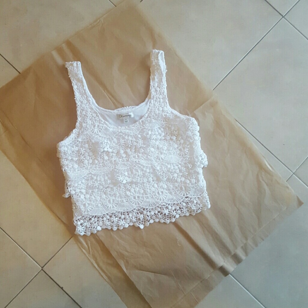 Cute white  top