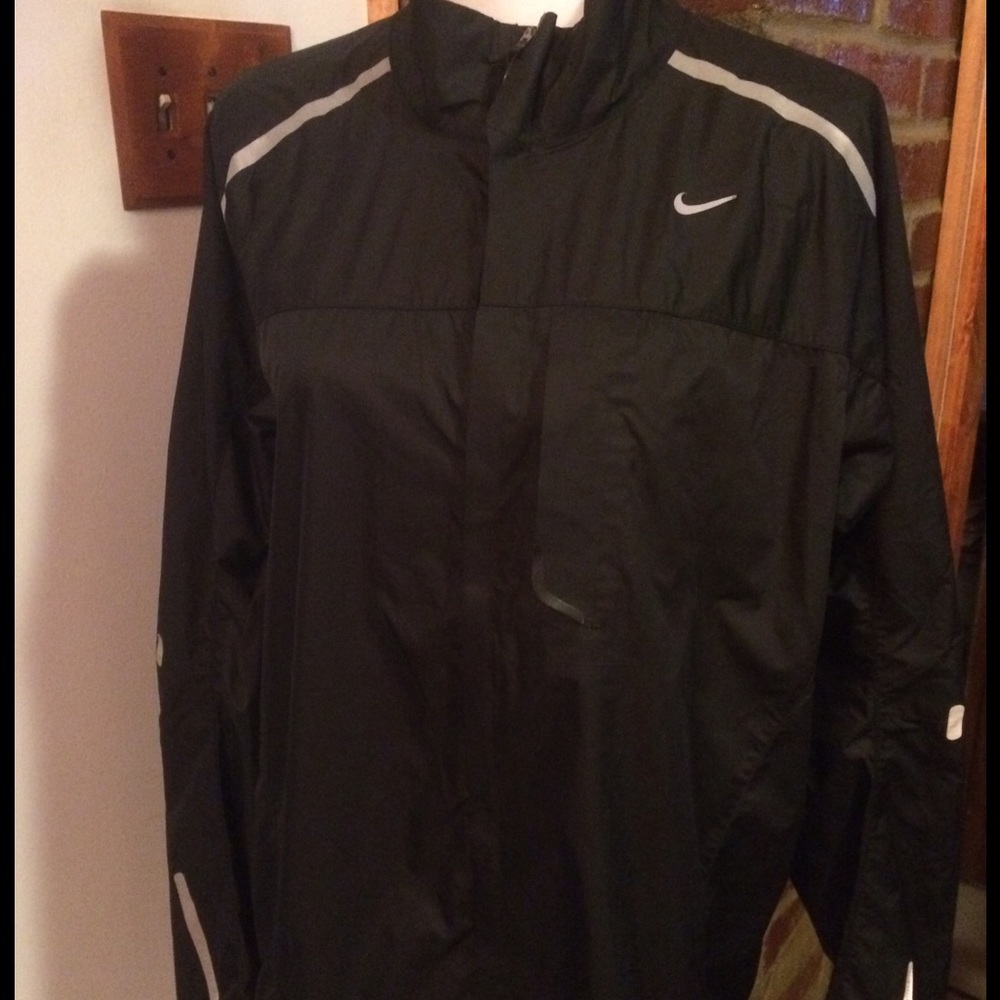 Nike Storm Fit/ Storm Fly jacket