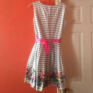 Adorable Johnnie B dress