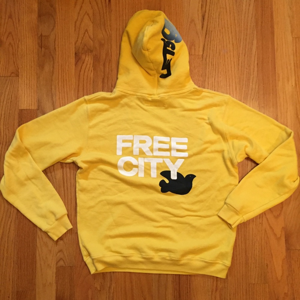 Free City Hoodie new