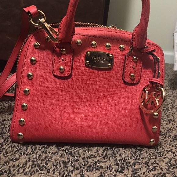 MK purse - Picture 4 of 4