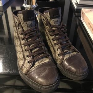 Gucci boys sneaker authentic well used! Sz 6 1/2 g