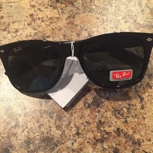 Black Wayfair RayBan