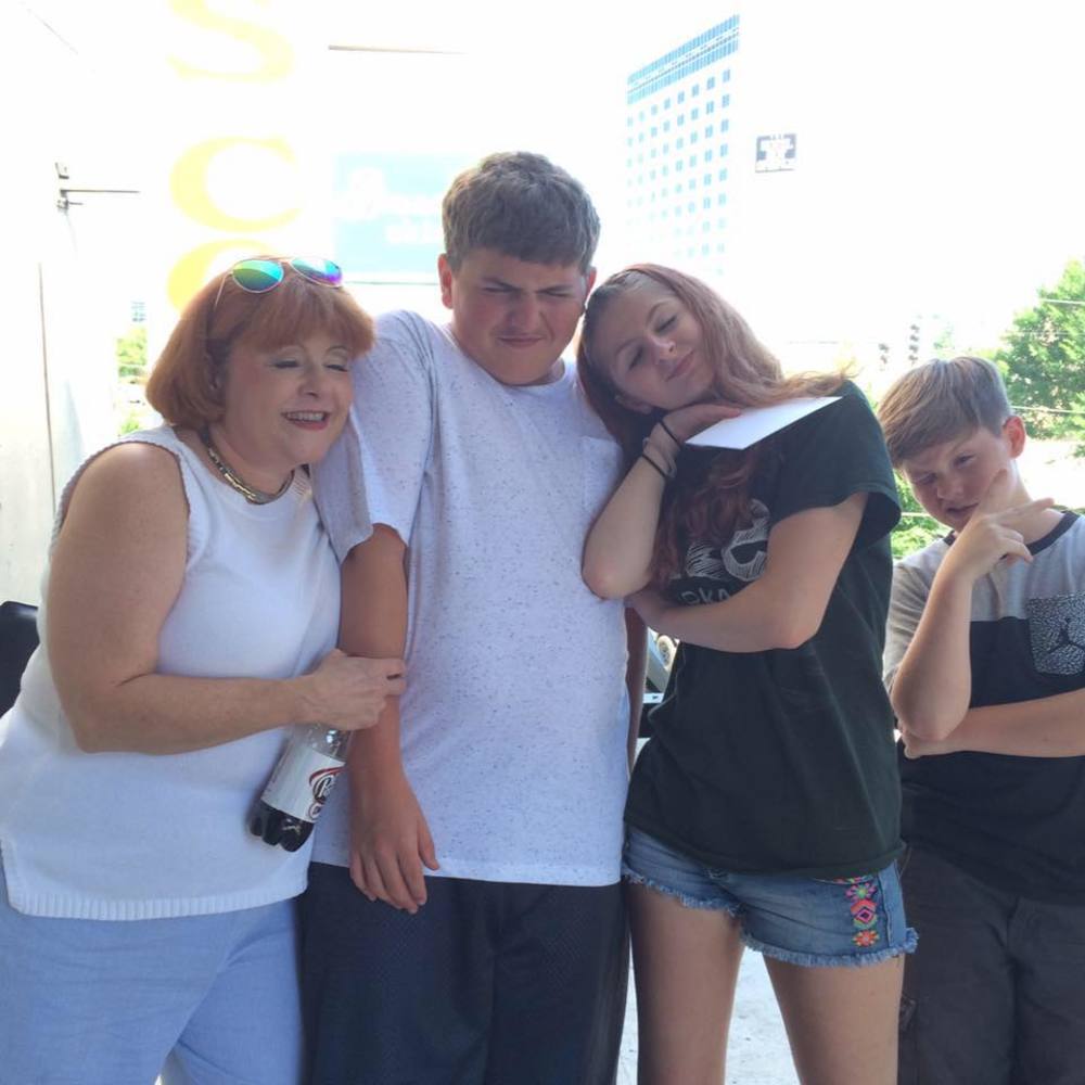 Meet your Posher, Kayla