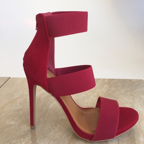 Red 4” Heel - Picture 2 of 3