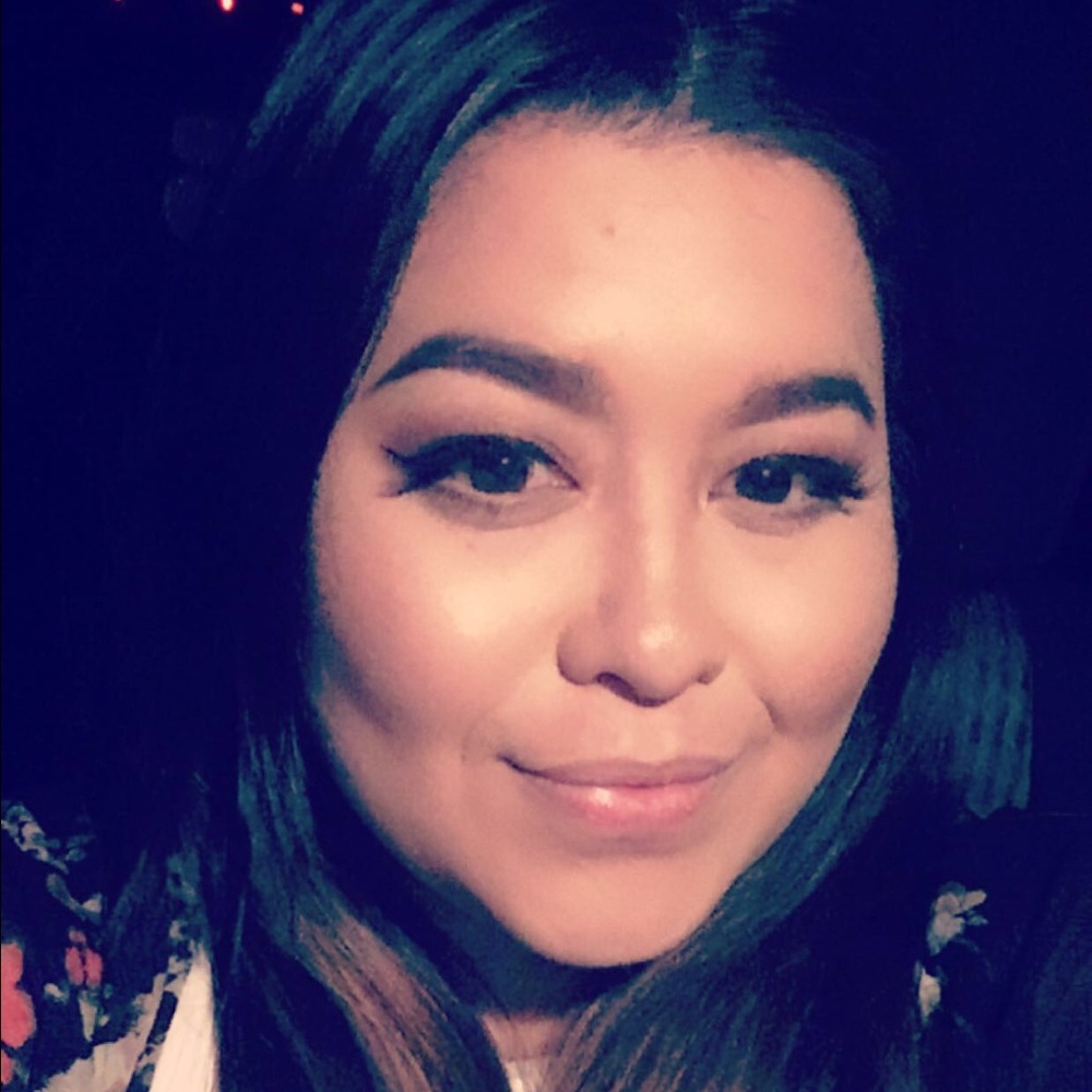 Meet your Posher, Ashley