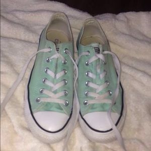 mint converse