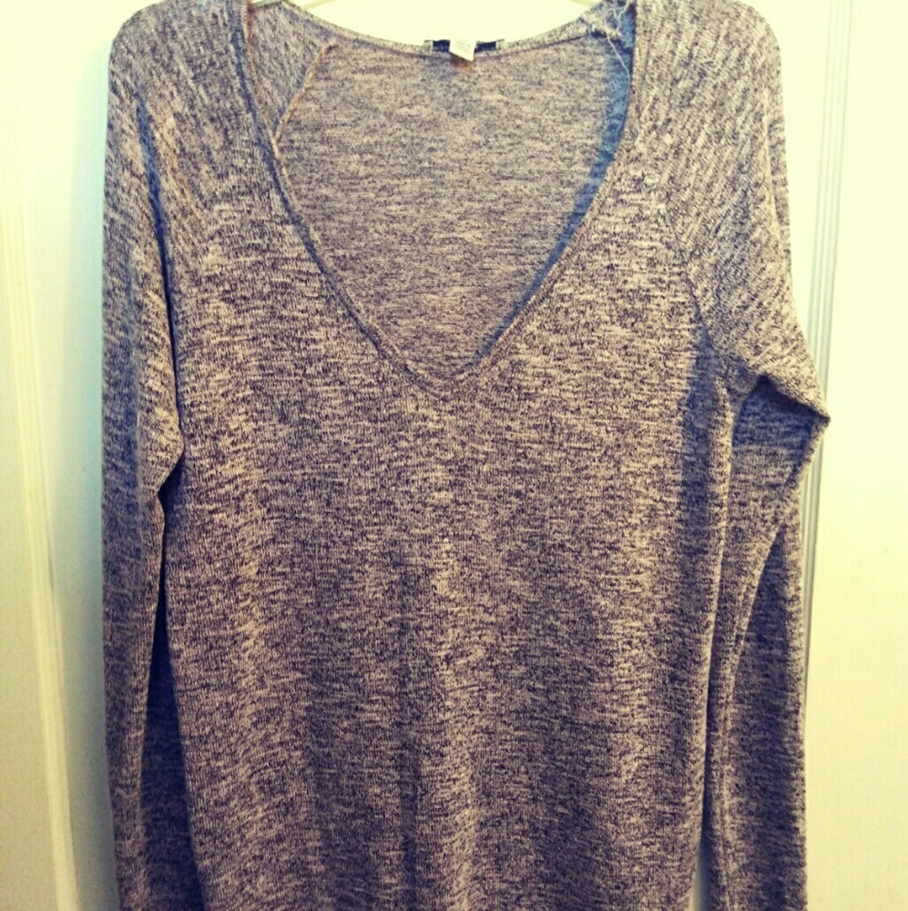 Grey v neck sweater