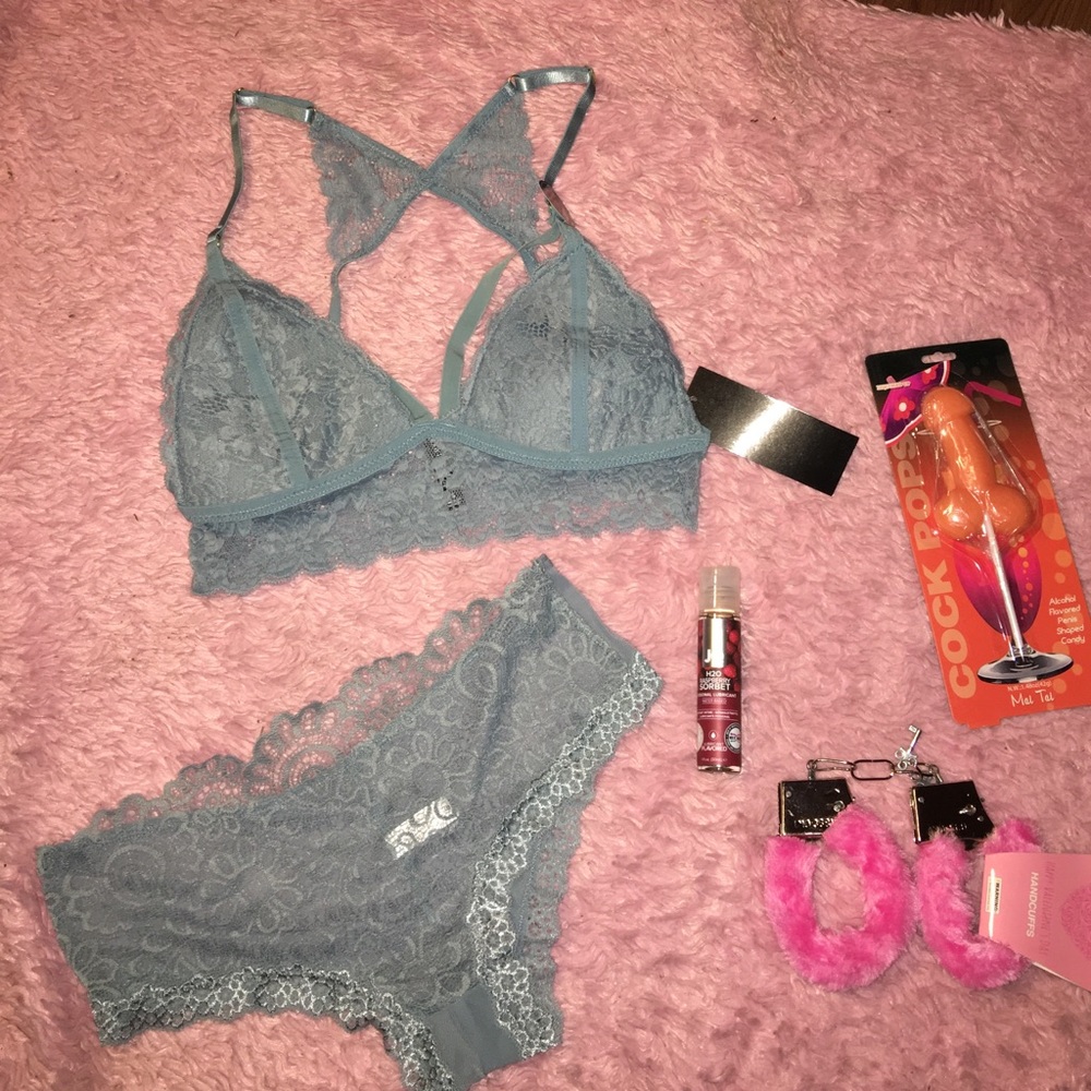 🛑SALE Lingerie/ BraSet