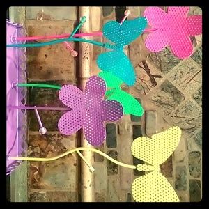Earing holder