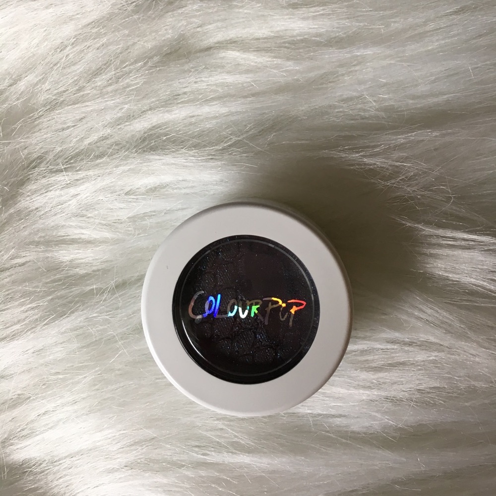 Colourpop super shock shadow in "Bae"