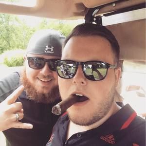 Meet your Posher, Corey