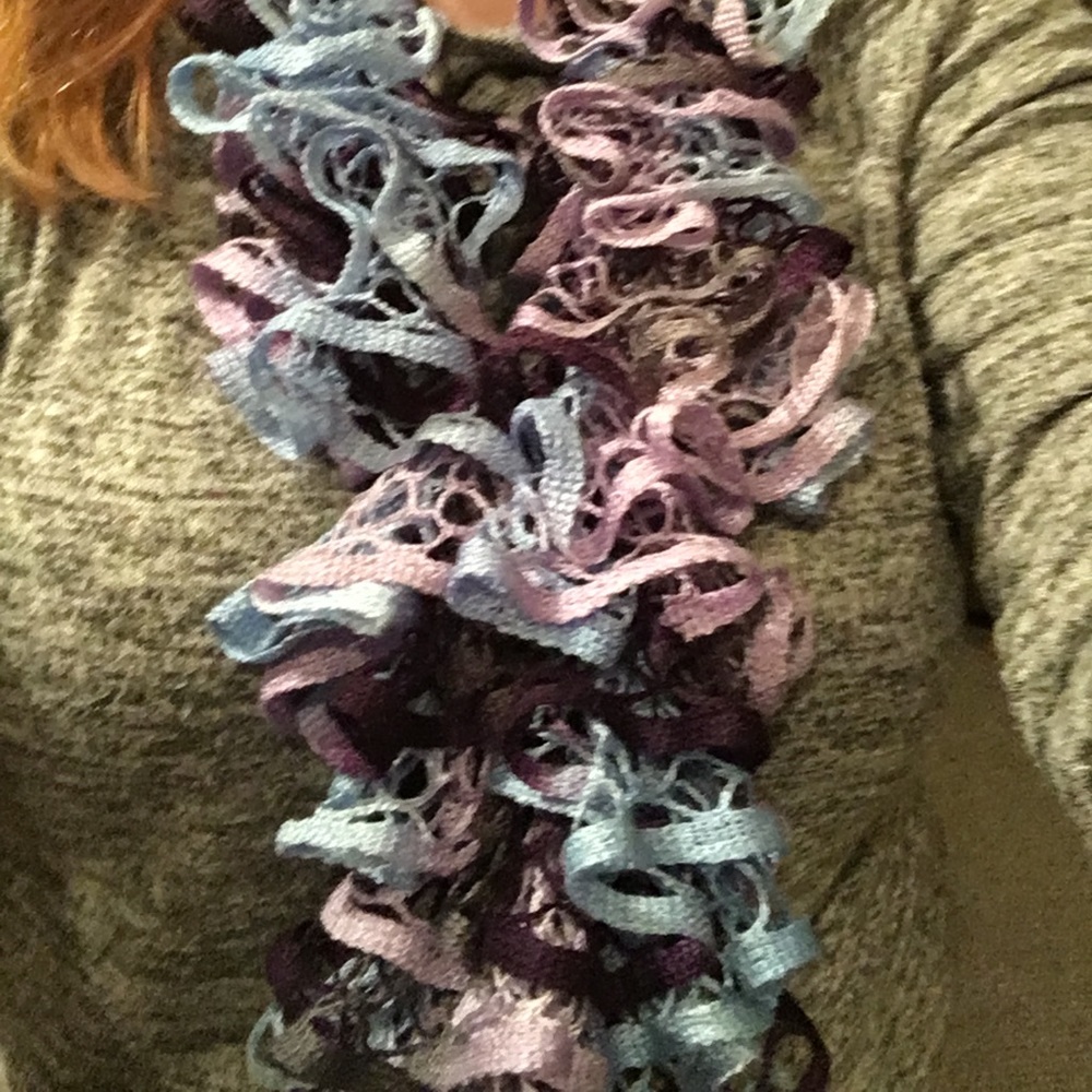Ombré purple ruffle scarf