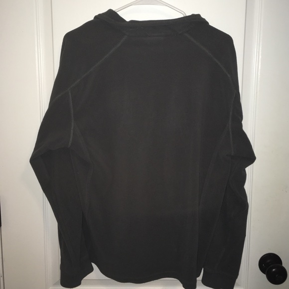 L.L. Bean Men's Pullover 1/4 Zip - Picture 4 of 4