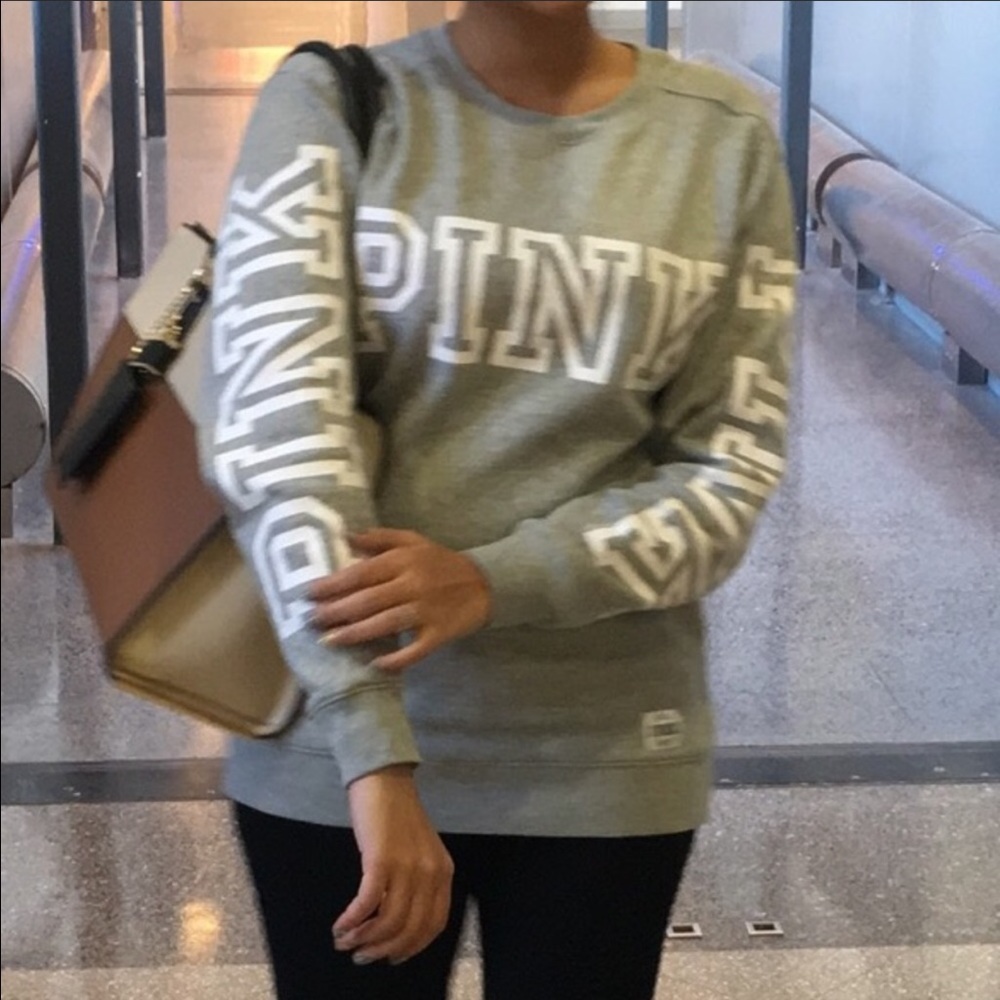 PINK Sweatshirt