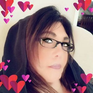 Meet your Posher, Denise