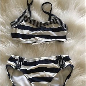 Old navy size 8 swimsuit