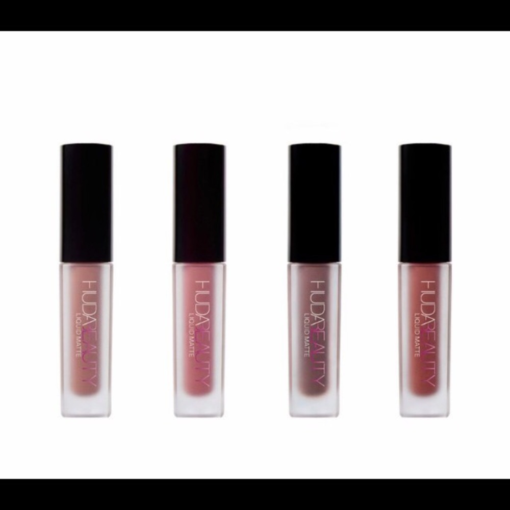 NEW** Huda beauty liquid Matte (mini)