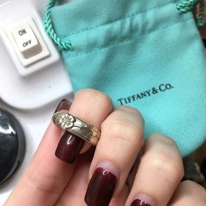 Tiffany & Co. flower ring