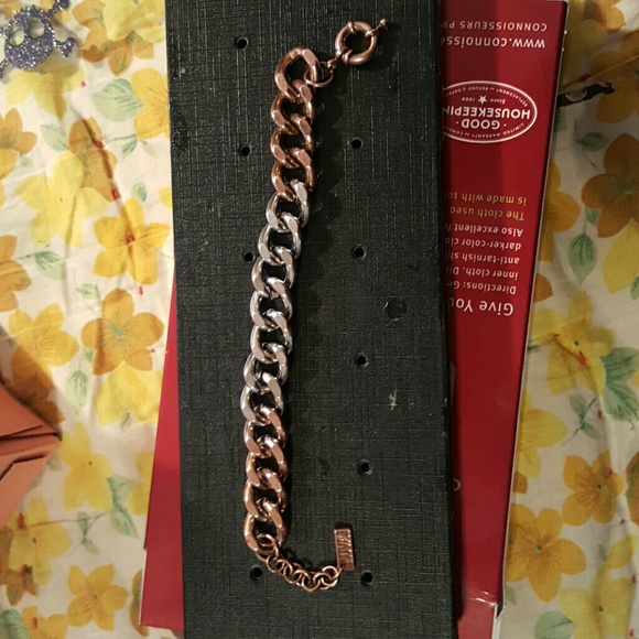Gold, silver, & rose gold plated Ombre bracelet - Picture 3 of 4