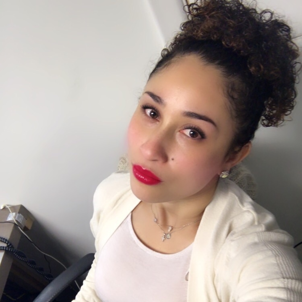 Meet your Posher, Sandra